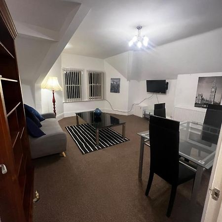 リヴァプールNo 5 - Large 1 Bed Near Sefton Park And Lark Laneアパートメント エクステリア 写真