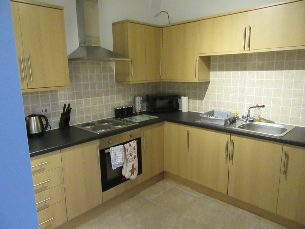 リヴァプールNo 5 - Large 1 Bed Near Sefton Park And Lark Laneアパートメント エクステリア 写真