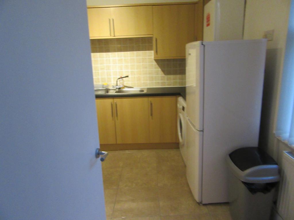 リヴァプールNo 5 - Large 1 Bed Near Sefton Park And Lark Laneアパートメント エクステリア 写真
